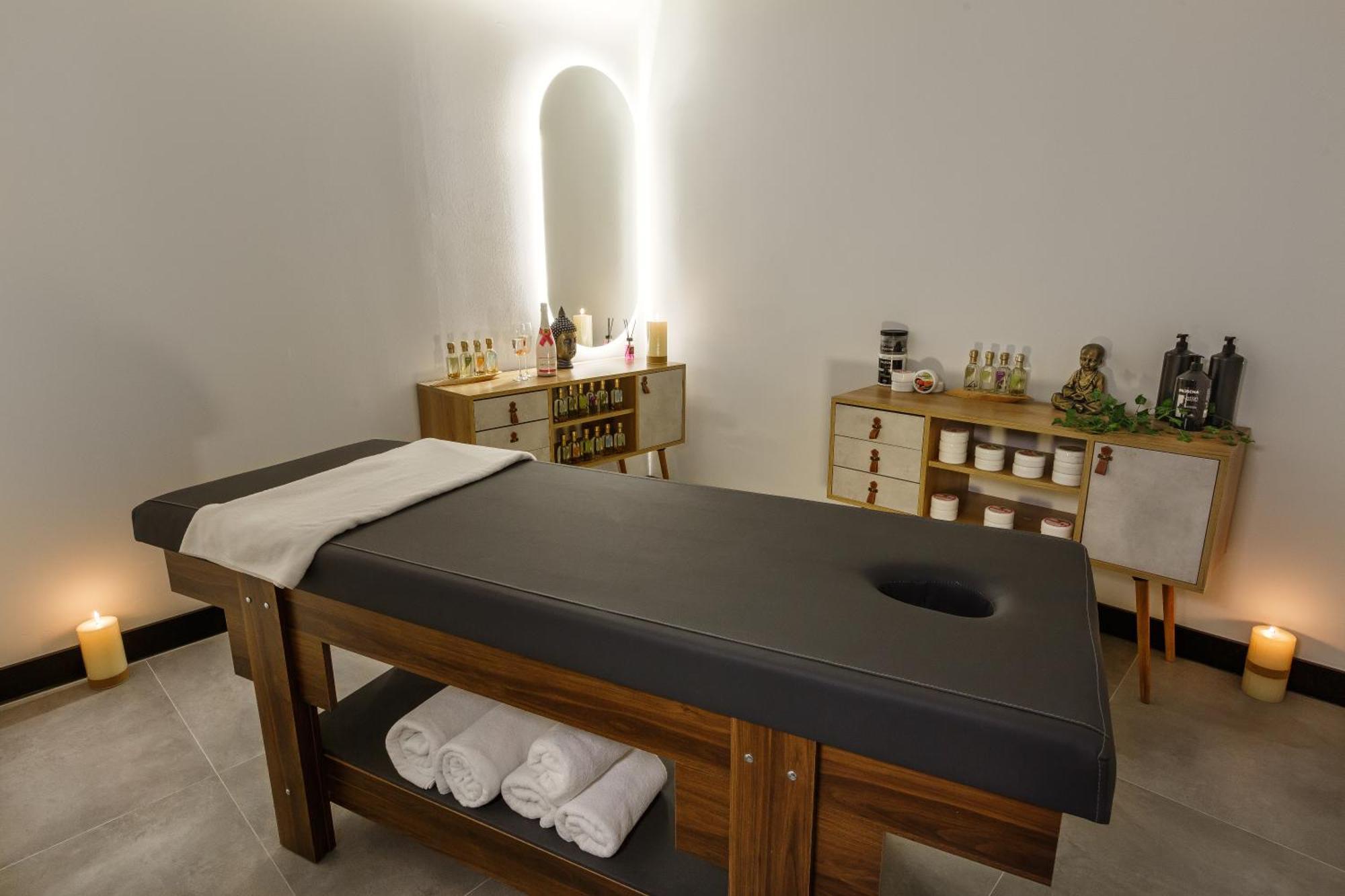 Luff Living (Adults Only) Αττάλεια Εξωτερικό φωτογραφία