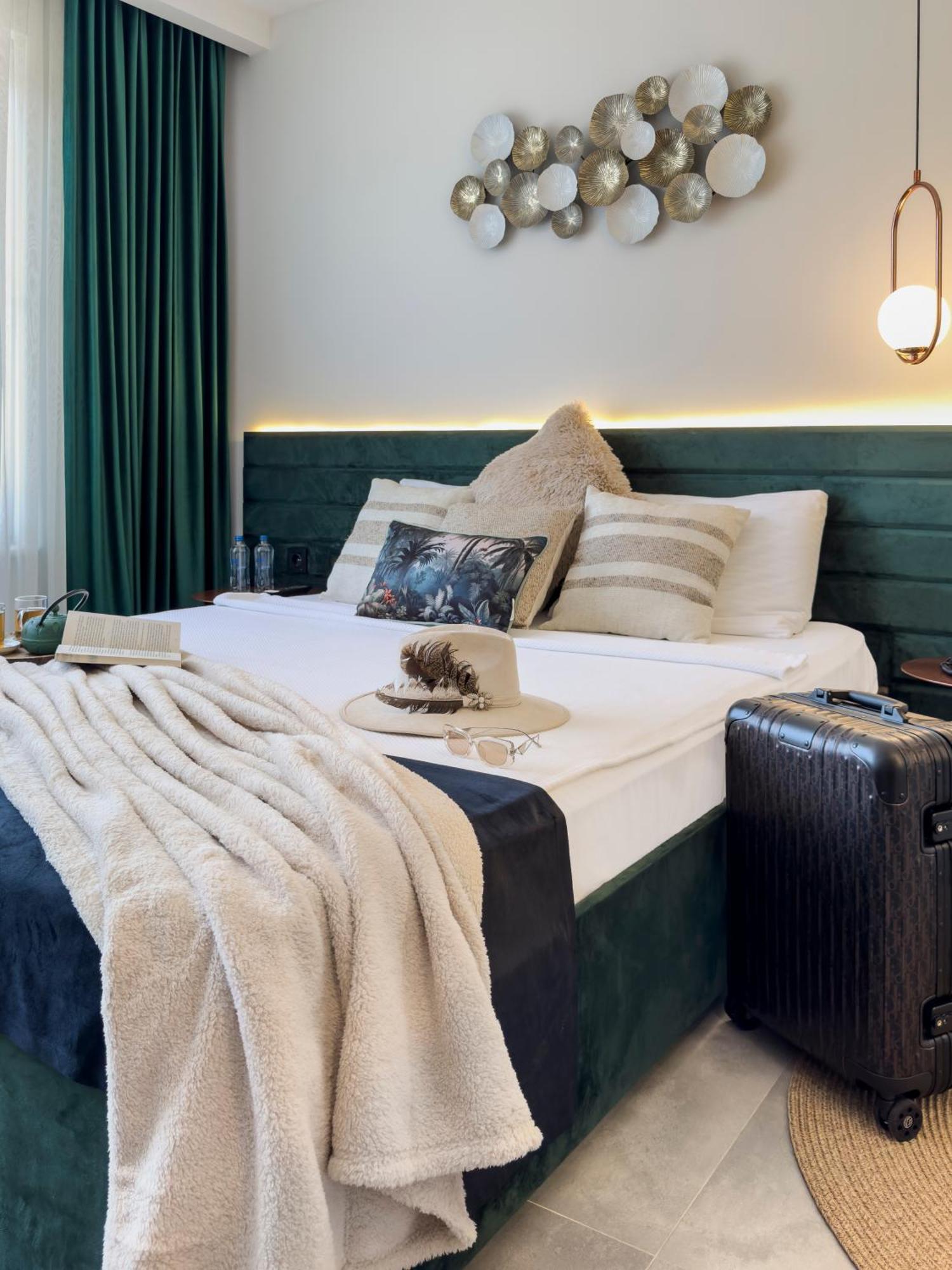Luff Living (Adults Only) Αττάλεια Εξωτερικό φωτογραφία
