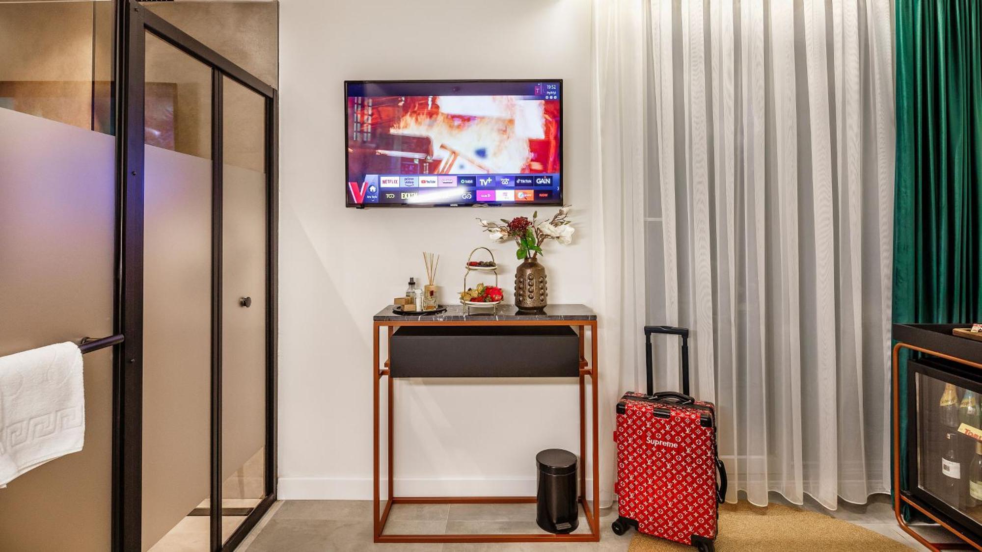 Luff Living (Adults Only) Αττάλεια Εξωτερικό φωτογραφία